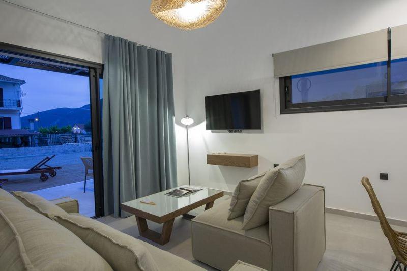 Seascape Villas Vassiliki - Beachfront Villas Экстерьер фото
