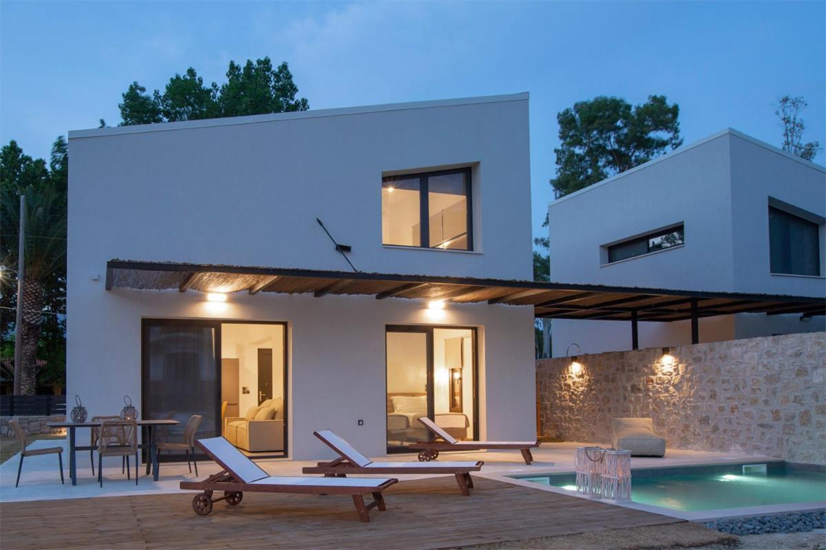 Seascape Villas Vassiliki - Beachfront Villas Экстерьер фото