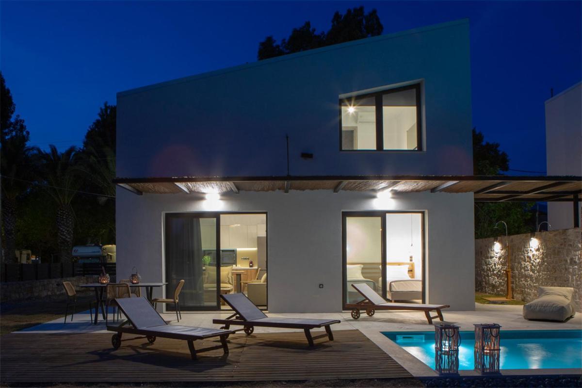 Seascape Villas Vassiliki - Beachfront Villas Экстерьер фото